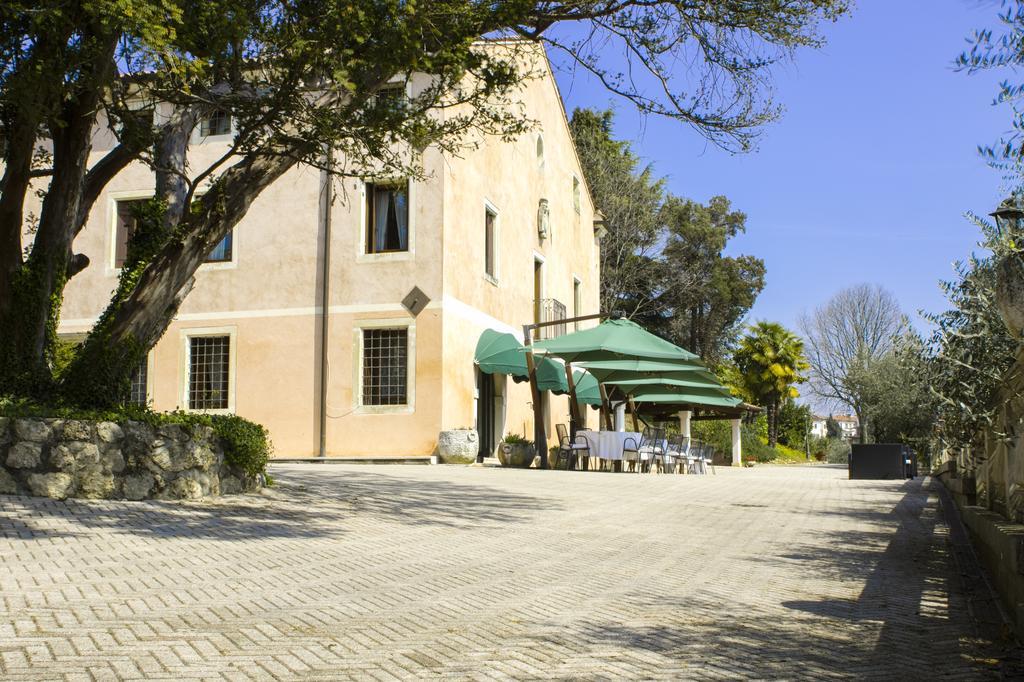 Locanda Degli Ulivi Arcugnano Bagian luar foto